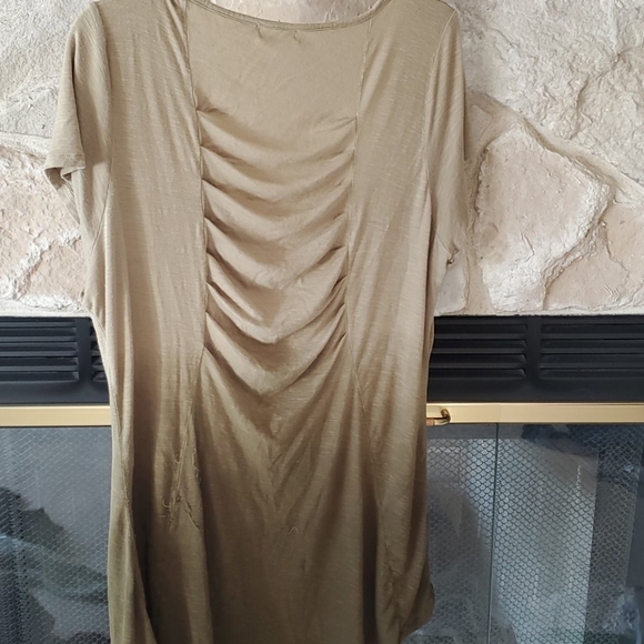 Top - Picture 2 of 4